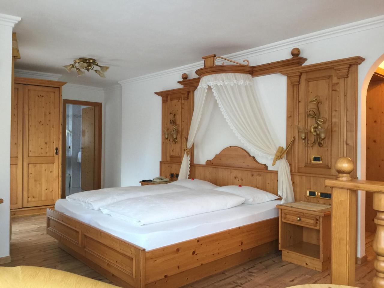 Hotel La Montanina Selva di Val Gardena Eksteriør bilde